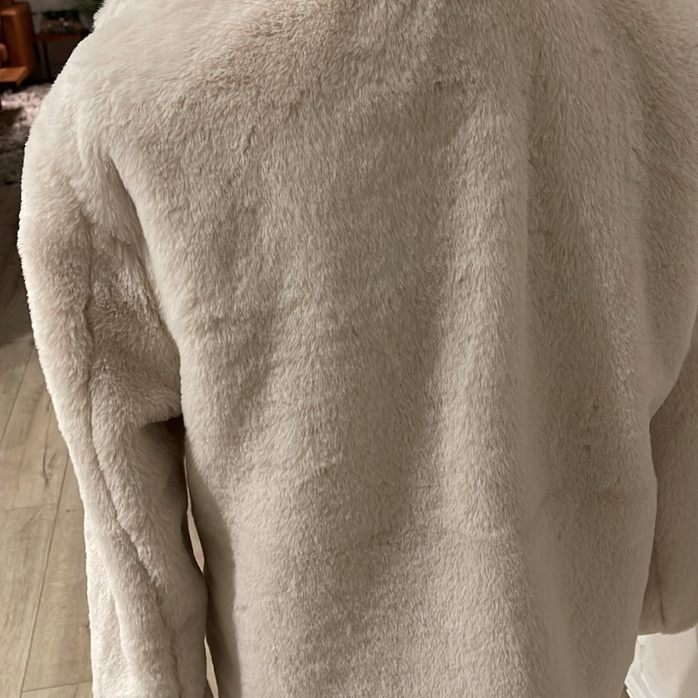 Women’s medium very clean outerwear jacket - Picture 4 of 8
